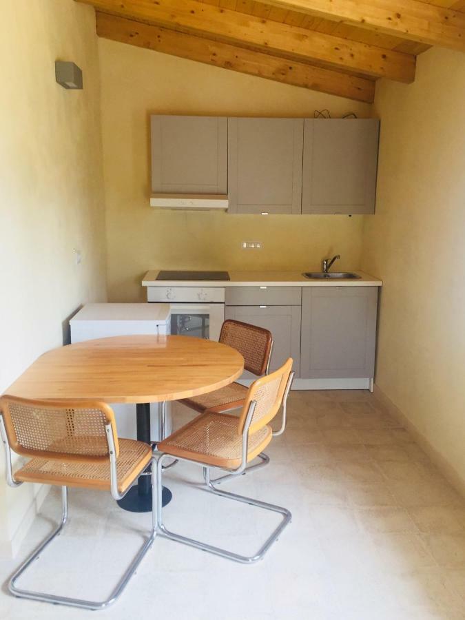 הוילה לוקרי La Casa Del Miele Di Borgo Carbone מראה חיצוני תמונה